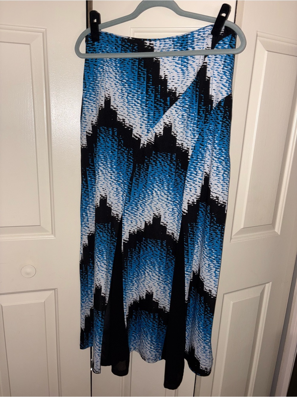 Ashley Stewart Abstract Print Maxi Skirt Blue Black White 14/16 Plus Size